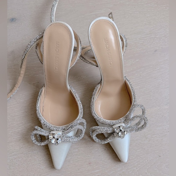 MACH & MACH Double Crystal Bow High Heel - Picture 5 of 14